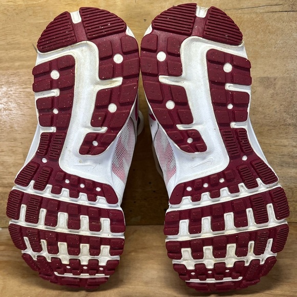 Nike Air Relentless 4 Womens Size 6 Running Shoes Sneakers White Pink 684042-102 - Picture 8 of 11